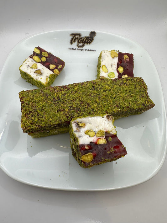 Milk Pistachio with Pomegranate